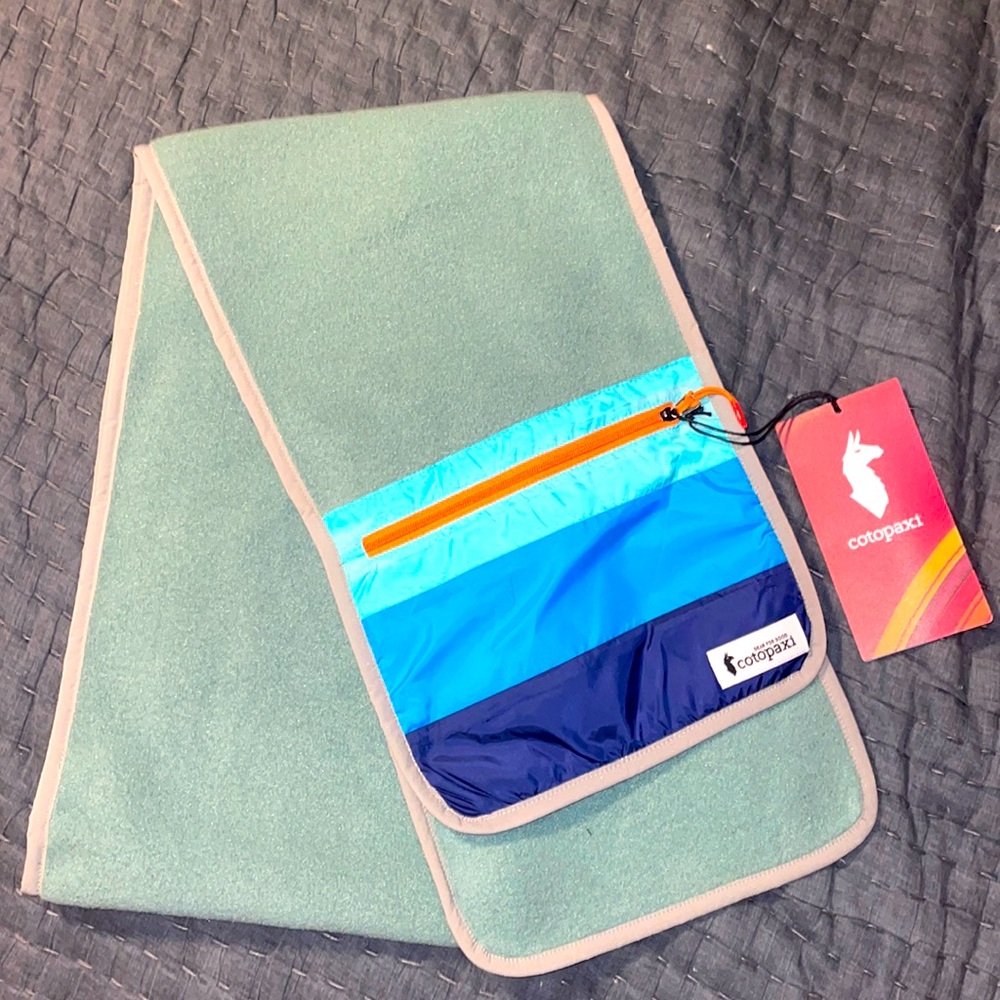 Cotopaxi Teca Fleece Scarf NWT
